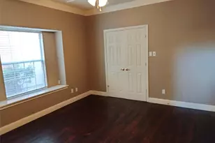2035 Greenview Dr, Carrollton, TX 75010 - Photo 15