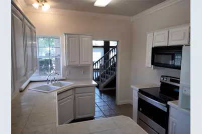 2035 Greenview Drive #B, Carrollton, TX 75010 - Photo 7