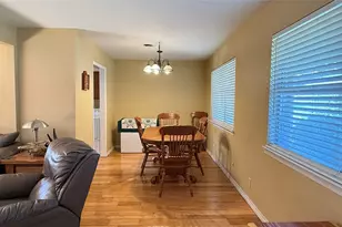 3537 Rockbluff Dr, Dallas, TX 75227 - Photo 5