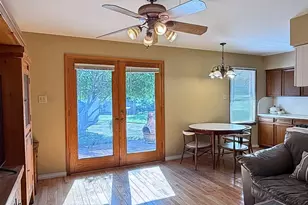 3537 Rockbluff Dr, Dallas, TX 75227 - Photo 3