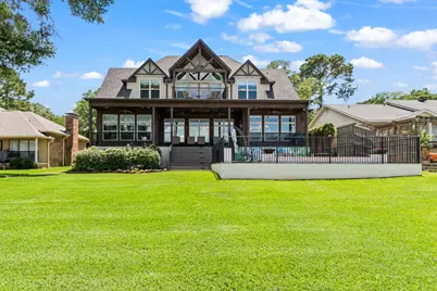 229 N Beverly Drive, Malakoff, TX 75148 - Photo 1