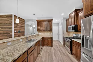 1004 E Main St, Tioga, TX 76271 - Photo 13
