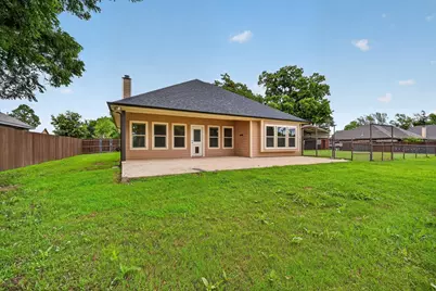 1004 E Main Street, Tioga, TX 76271 - Photo 25
