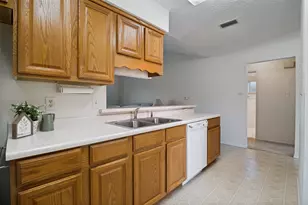 1728 Roundrock Trail, Mesquite, TX 75149 - Photo 7