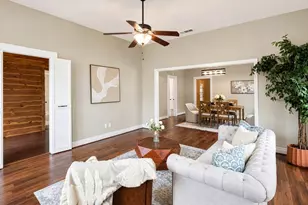 620 S Crockett St, Sherman, TX 75090 - Photo 3