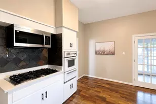 620 S Crockett St, Sherman, TX 75090 - Photo 9