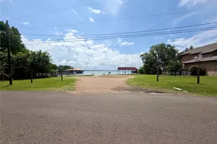 131 San Felipe Dr, Mabank, TX 75156 - Photo 33