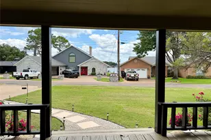 131 San Felipe Dr, Mabank, TX 75156 - Photo 7