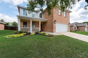 209 Foreston Dr, Roanoke, TX 76262 - Photo 3