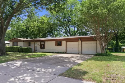4333 Mackey Drive, North Richland Hills, TX 76180 - Photo 3