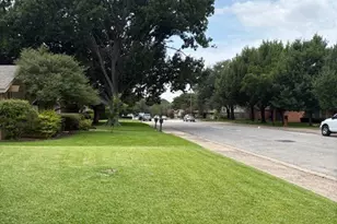 7726 Dentcrest Dr, Dallas, TX 75254 - Photo 21