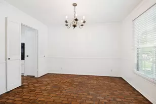 7726 Dentcrest Dr, Dallas, TX 75254 - Photo 3