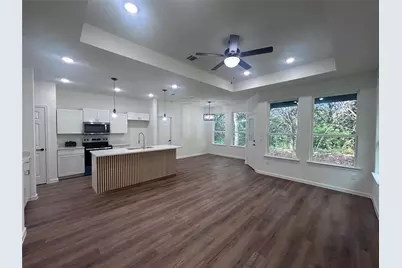 5717 San Jacinto Drive, Granbury, TX 76048 - Photo 7