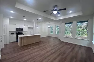 5717 San Jacinto Dr, Granbury, TX 76048 - Photo 7