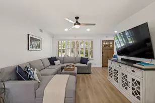 8815 Larchwood Dr, Dallas, TX 75238 - Photo 5