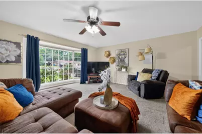813 E Clinton Avenue, Athens, TX 75751 - Photo 7