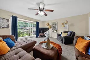 813 E Clinton Ave, Athens, TX 75751 - Photo 7