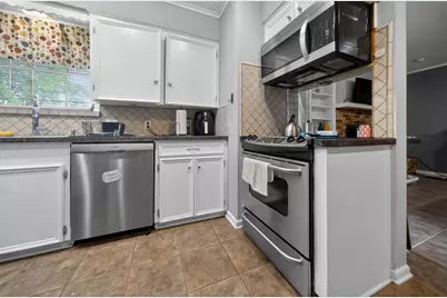 813 E Clinton Avenue, Athens, TX 75751 - Photo 13