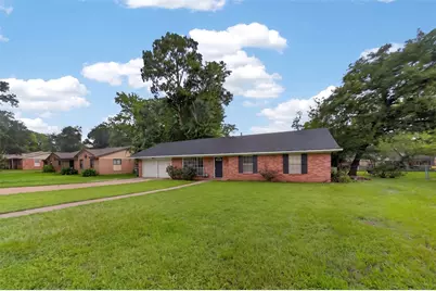 813 E Clinton Avenue, Athens, TX 75751 - Photo 3