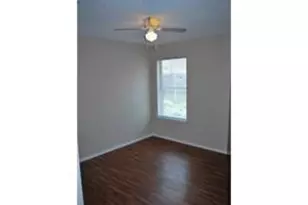 325 Angelina Dr, Arlington, TX 76018 - Photo 7