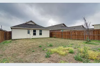 1106 Lady Bird Street, Ennis, TX 75119 - Photo 13