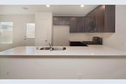 1106 Lady Bird Street, Ennis, TX 75119 - Photo 5