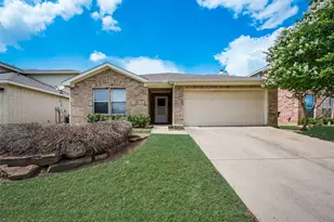 1629 Thornhill Ln, Little Elm, TX 75068 - Photo 1