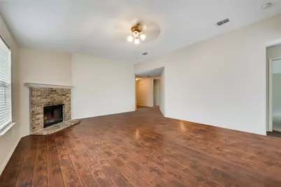 1629 Thornhill Lane, Little Elm, TX 75068 - Photo 7