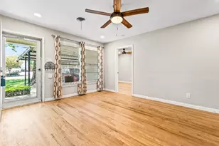 3807 Falls Dr, Dallas, TX 75211 - Photo 7