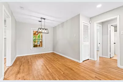 3807 Falls Drive, Dallas, TX 75211 - Photo 9