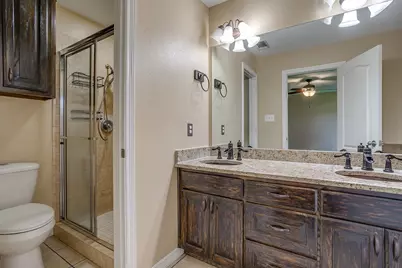 115 Pleasant Oaks Lane, Springtown, TX 76082 - Photo 35