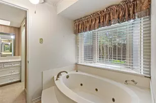 6907 Hillwood Ln, Dallas, TX 75248 - Photo 33