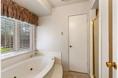 6907 Hillwood Lane, Dallas, TX 75248 - Photo 35