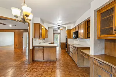 6907 Hillwood Lane, Dallas, TX 75248 - Photo 15