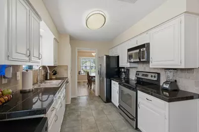 328 Lakewood Court, Coppell, TX 75019 - Photo 19