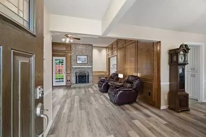 328 Lakewood Court, Coppell, TX 75019 - Photo 5