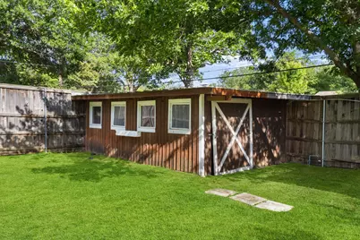 3060 Timberview Road, Dallas, TX 75229 - Photo 31
