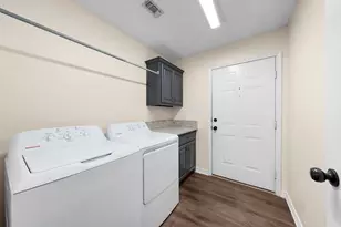 324 N Tolbert Ave, Sherman, TX 75092 - Photo 23