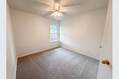 10304 Pondwood Drive, Dallas, TX 75217 - Photo 15