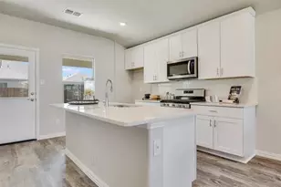 6320 Armadillo Ct, Fort Worth, TX 76179 - Photo 5