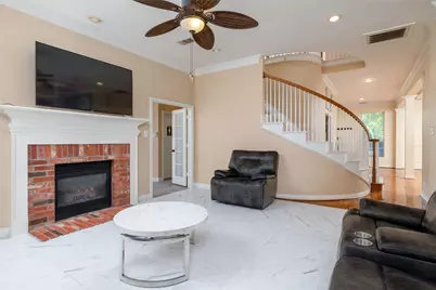 4705 Hampshire Drive, Flower Mound, TX 75028 - Photo 11