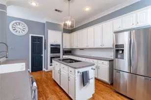 4705 Hampshire Dr, Flower Mound, TX 75028 - Photo 13