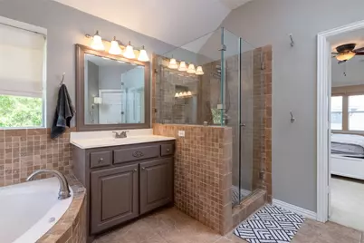 4705 Hampshire Drive, Flower Mound, TX 75028 - Photo 23