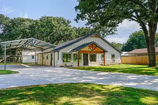 4004 Pueblo Ct, Granbury, TX 76048 - Photo 1