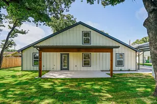 4004 Pueblo Ct, Granbury, TX 76048 - Photo 7