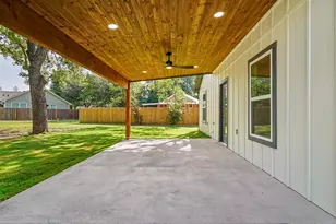 4004 Pueblo Ct, Granbury, TX 76048 - Photo 9