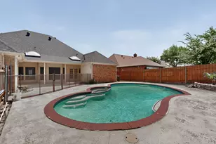 705 Bent Creek Dr, DeSoto, TX 75115 - Photo 23