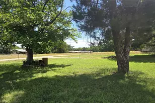 148 Whispering Oaks, Mineral Wells, TX 76067 - Photo 23