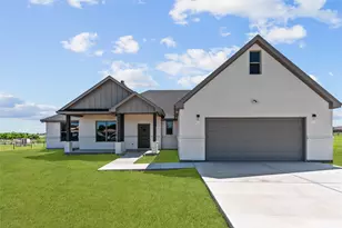 8806 County Rd 1229, Godley, TX 76044 - Photo 1