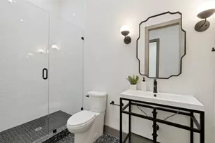 3716 W Beverly Dr, Dallas, TX 75209 - Photo 17